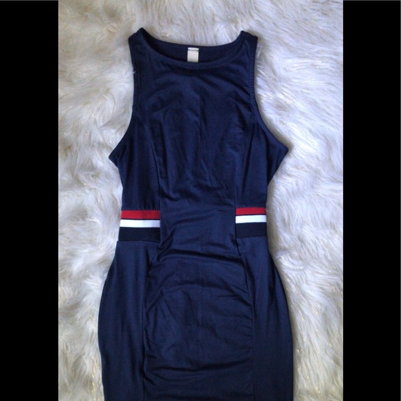 Amber Bodycon Dress 💕 - Picture 1 of 2